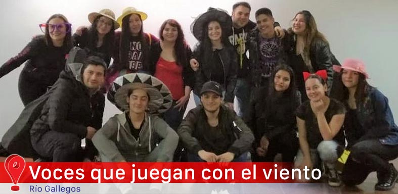 Voces que juegan con el viento