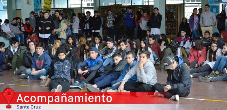 Estudiantes secundarios promocionarán con tres materias previas