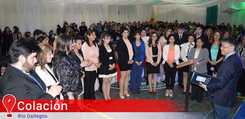 77 nuevos profesionales