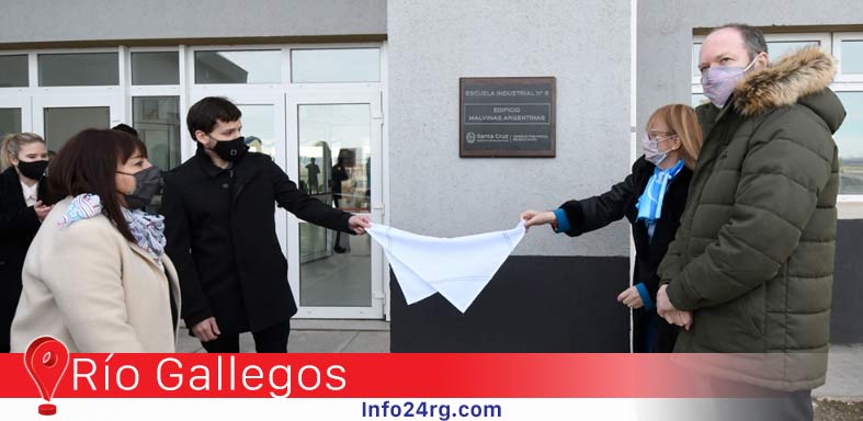 Inauguran escuelas industriales