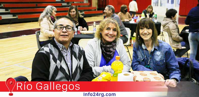 Adultos mayores compartieron una tarde cargada de emociones