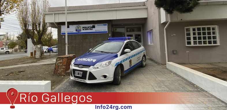 Masculino amenaza con arma falsa