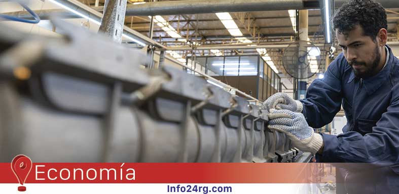 Empleo en caída libre: El sector privado pierde más de 85 mil puestos en 10 meses y marca un récord histórico