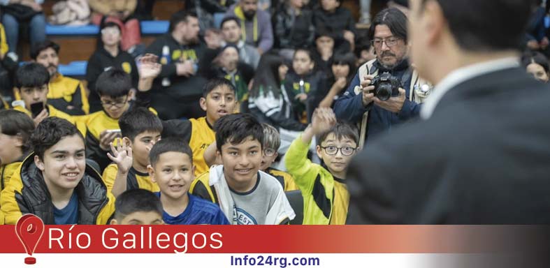 Pablo Grasso inaugura albergue en gimnasio Eva Perón