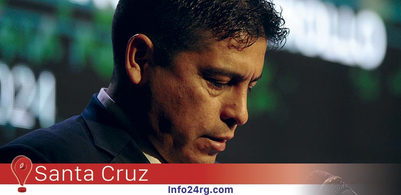 Claudio Vidal trasnochado 