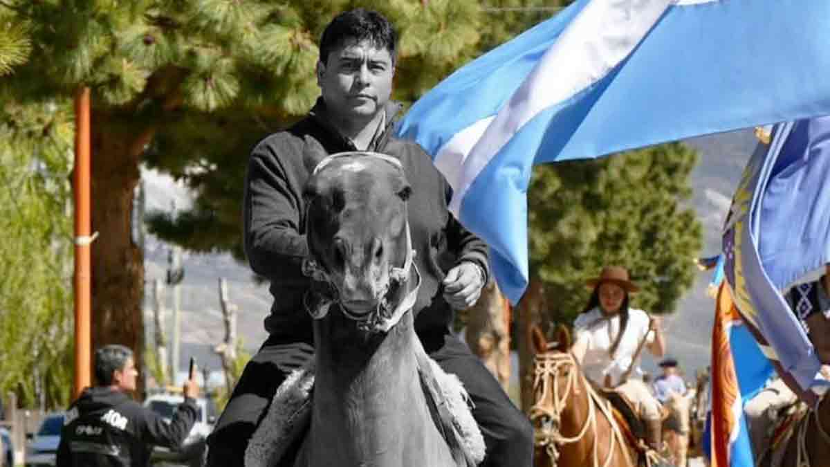 Caja, coparticipación y municipios: Claudio Vidal abre un nuevo frente en Santa Cruz
