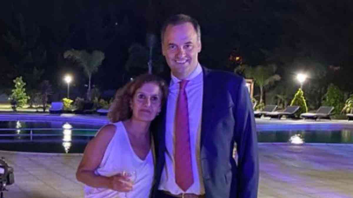 Descubren que Manuel Adorni pagó 12 mil dólares en efectivo por un alquiler
