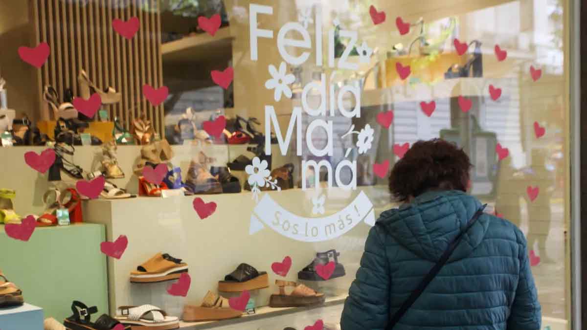 Cinco años seguidos de caída: el Día de la Madre volvió a mostrar el derrumbe del consumo