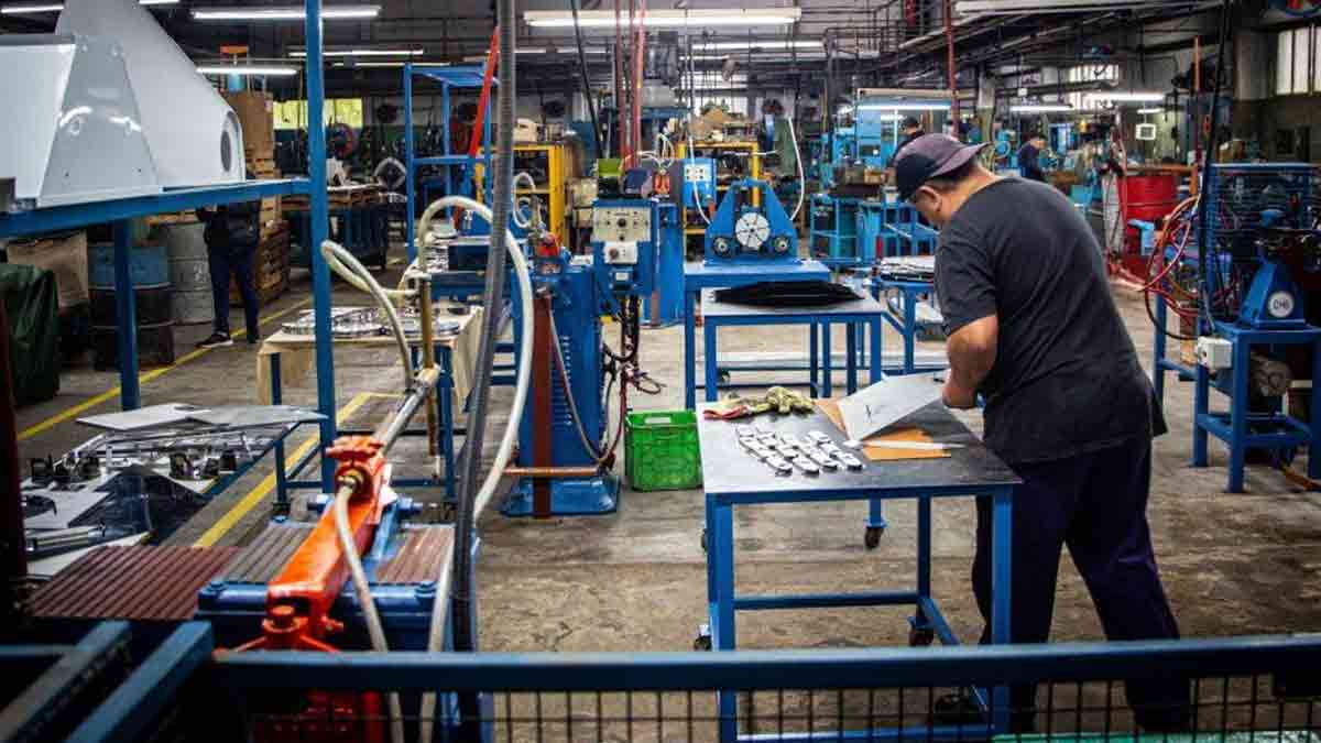 Argentina Libertaria: Seis de cada diez máquinas están paradas en la industria metalúrgica