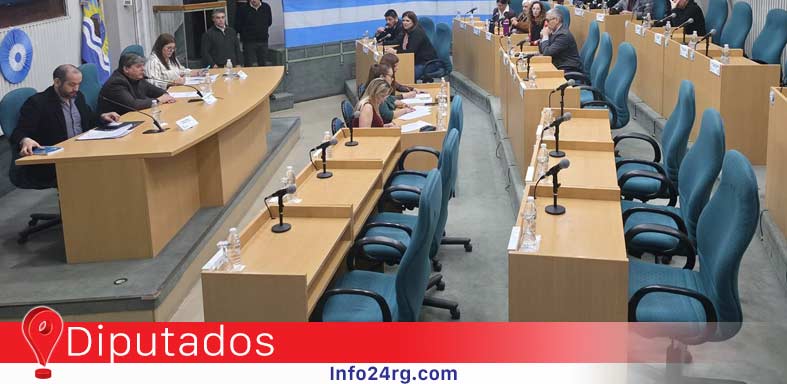Diputados de Claudio Vidal le dan la espalda a la familia policial
