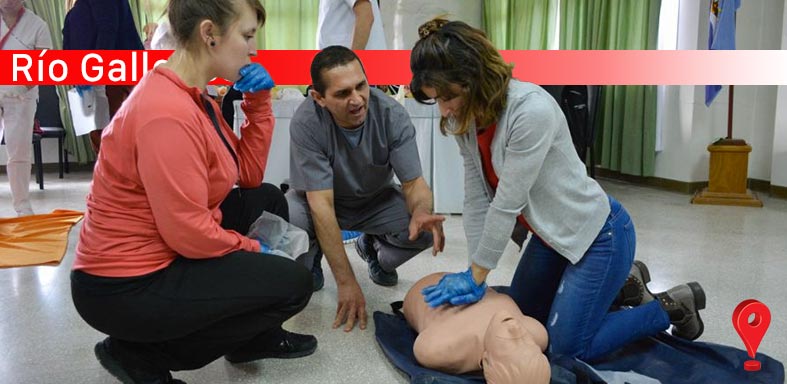 Docentes participaron en curso de RCP y Primeros Auxilios