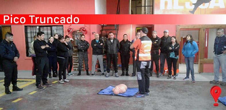 Policías se capacitaron