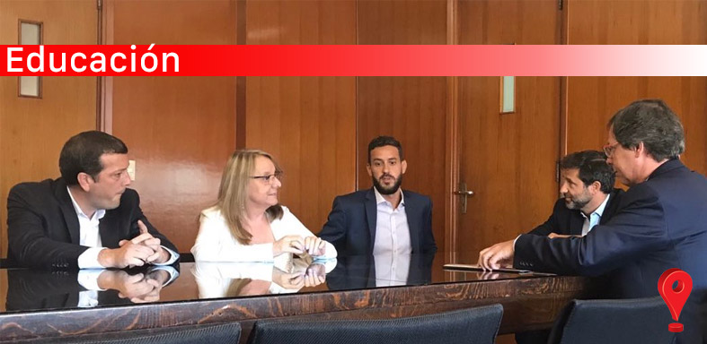 Firman convenio para un préstamo y así afrontar el pago adeudado a los docentes