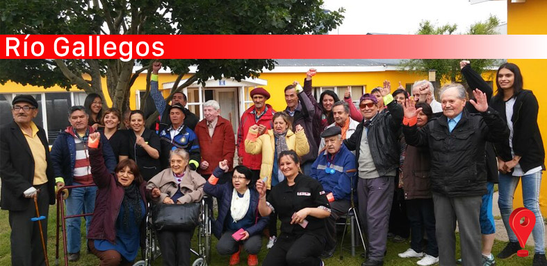 Adultos Mayores cerraron el año con juegos al aire libre