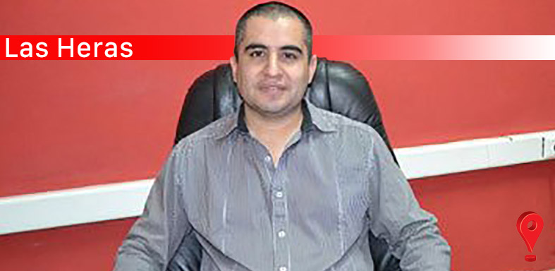 Las Heras, Adrián Varas